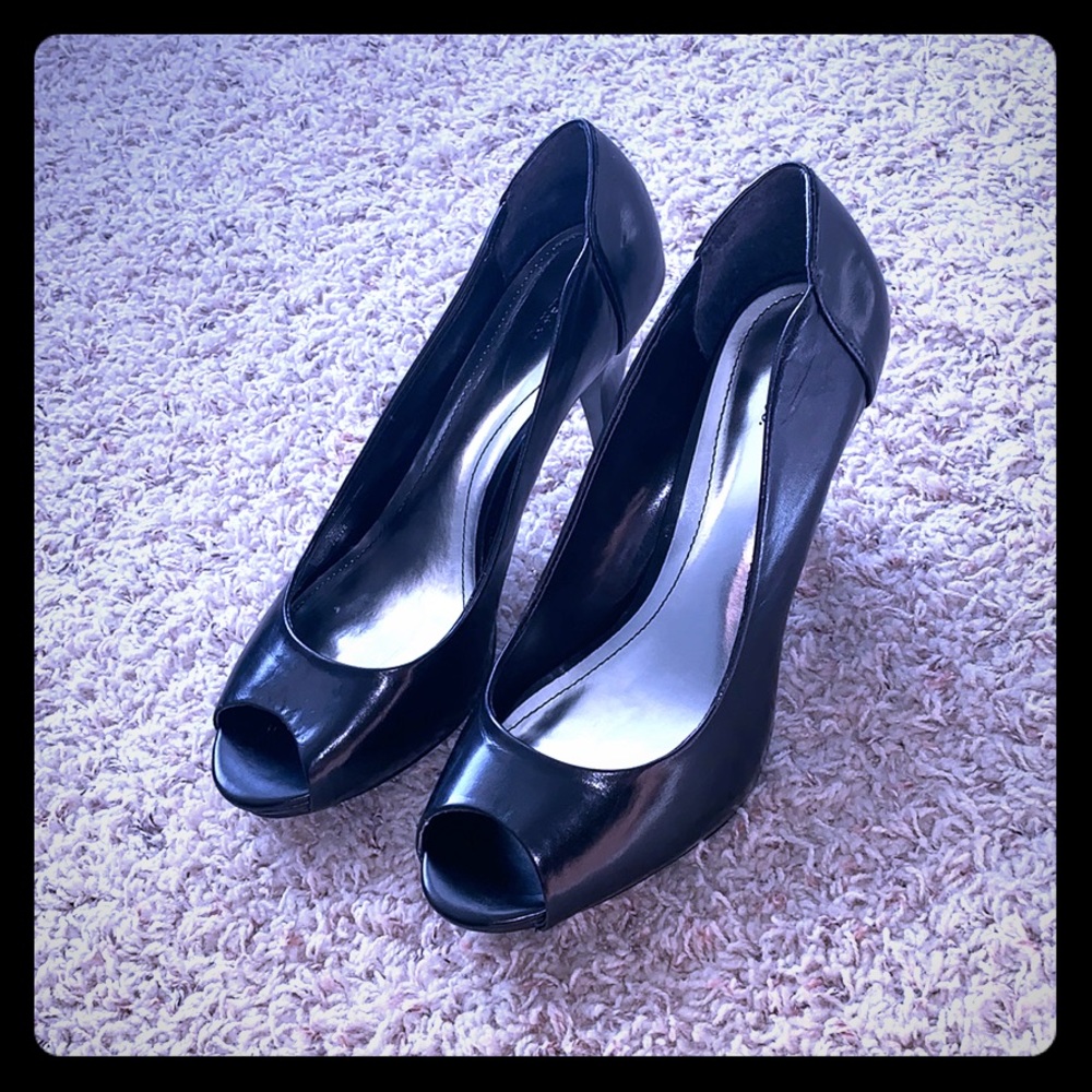 Sexy peep toe heels